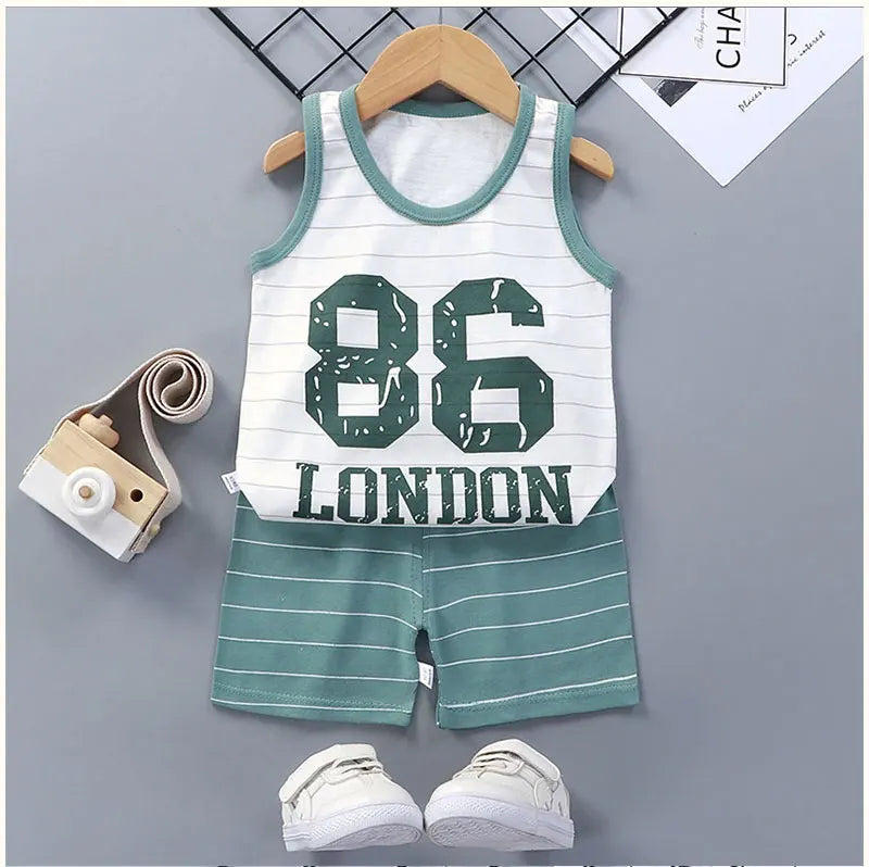 Conjunto com Camiseta