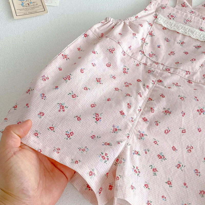 Conjunto Jardineira Floral